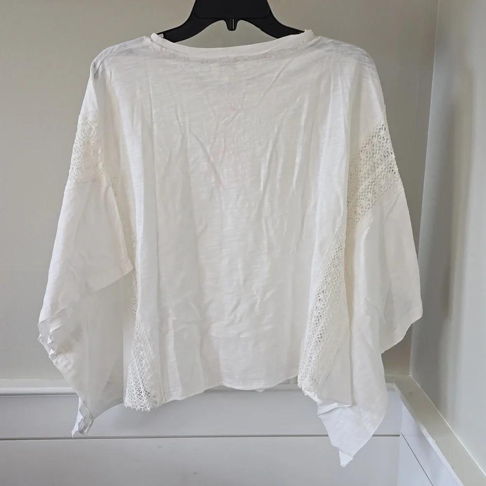 Umgee poncho style top - Picture 7 of 10